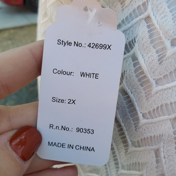 NWT WHITE TIERRED DRESS SIZE 2X - Picture 6 of 10